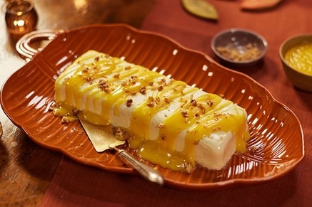 Bolo de banana com cobertura de ganache