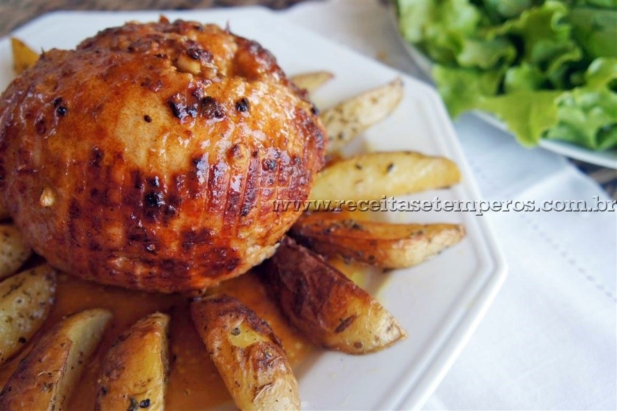 Peito de Peru bolinha com molho de laranja