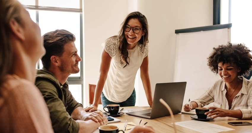 Como promover um ambiente de trabalho saudável em sua empresa